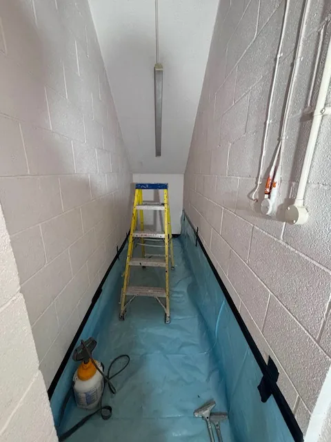 HSE-licensed asbestos gasket strip-out in N5